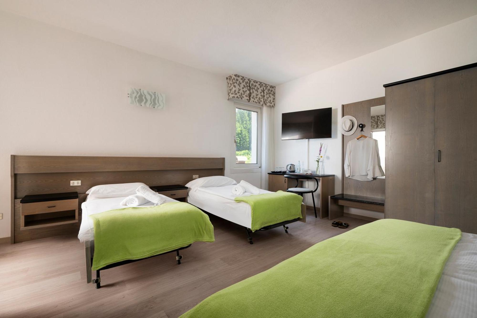 Hotel Scoiattolo Baselga di Pinè Extérieur photo